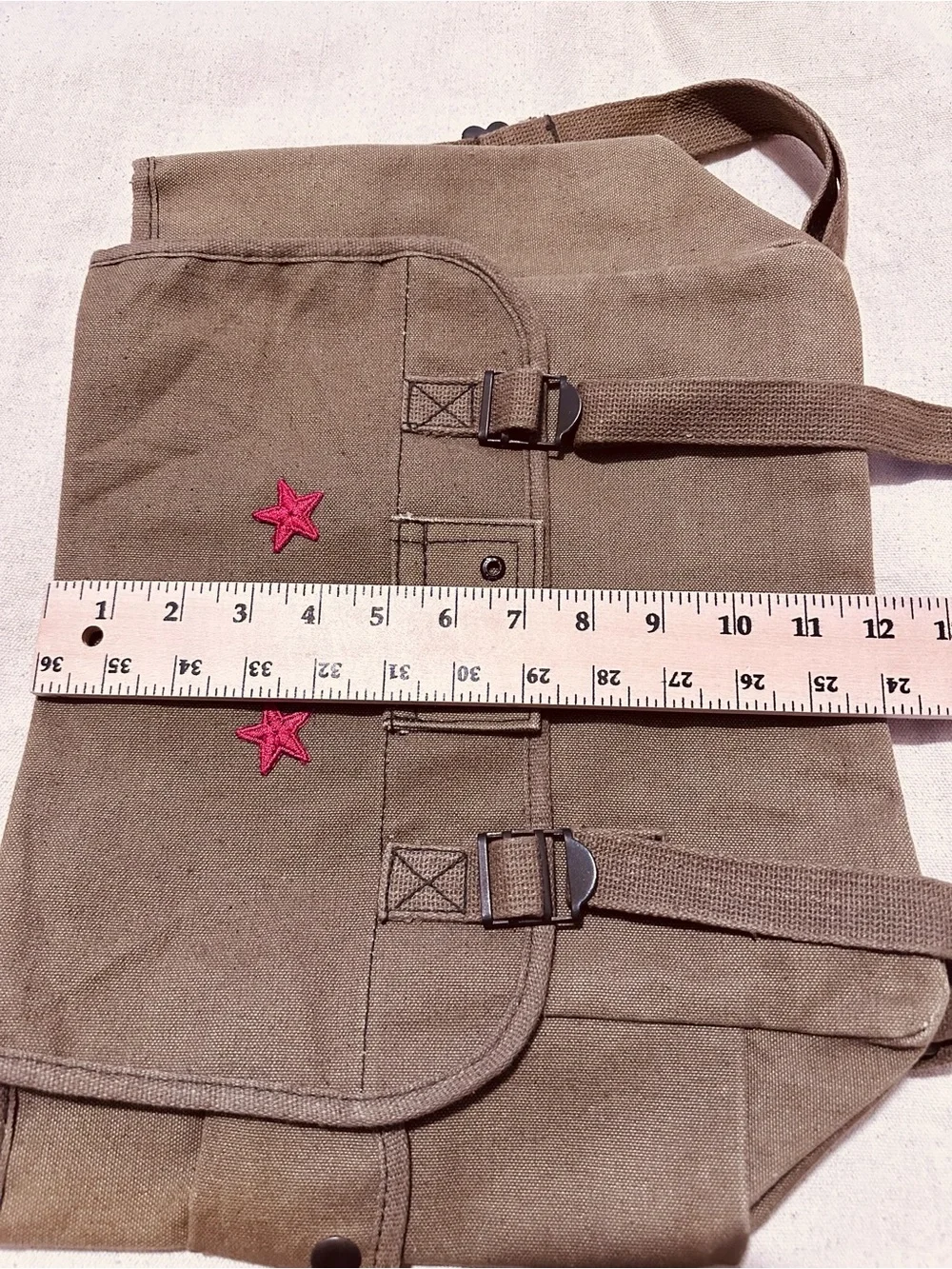 Vintage | Bag | Y2K Olive Canvas Backpack with Red Star Accent